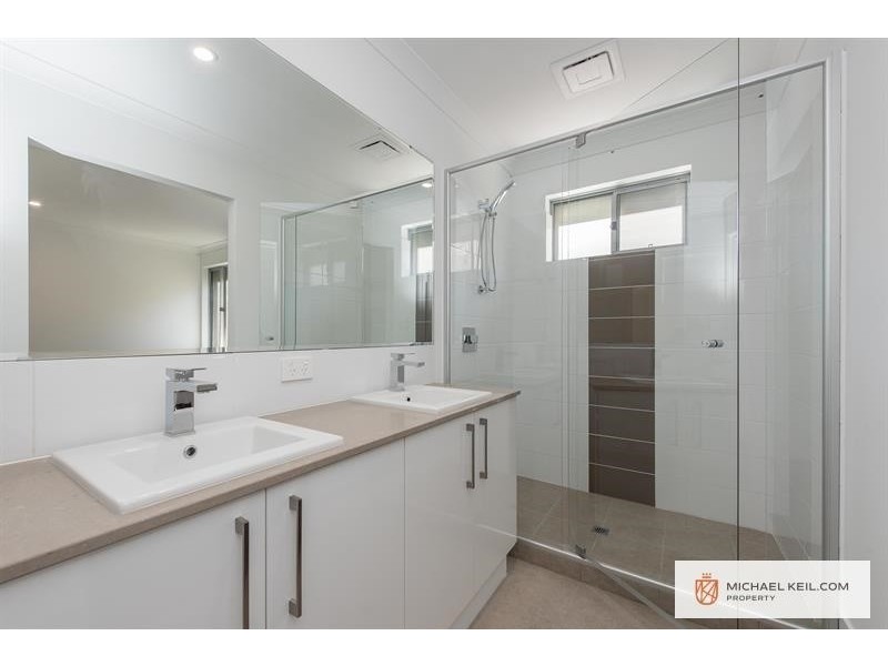 300A Wharf Street, Queens Park WA 6107