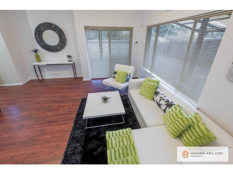 3 Kennerly Street, Cloverdale WA 6105