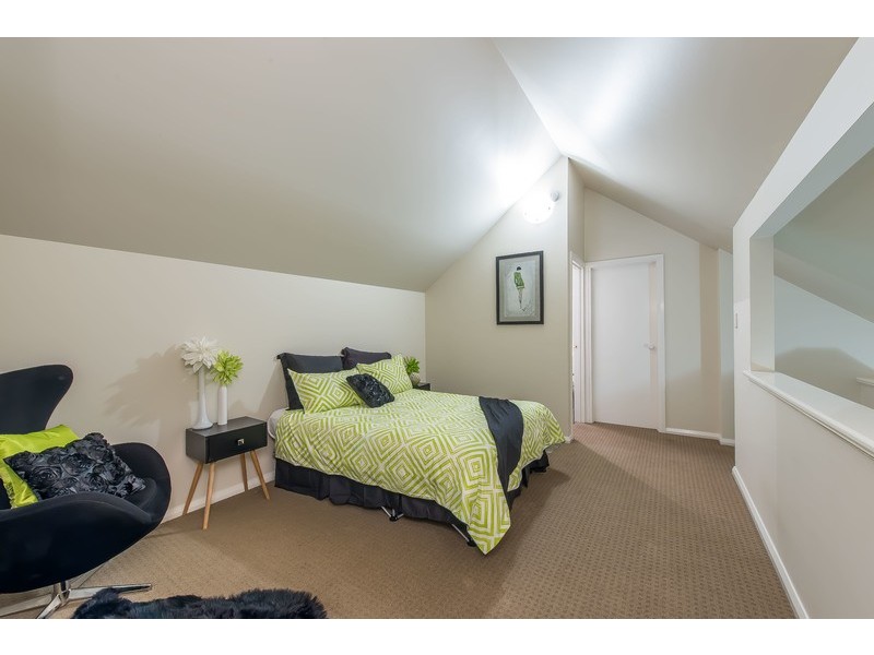 3 Kennerly Street, Cloverdale WA 6105