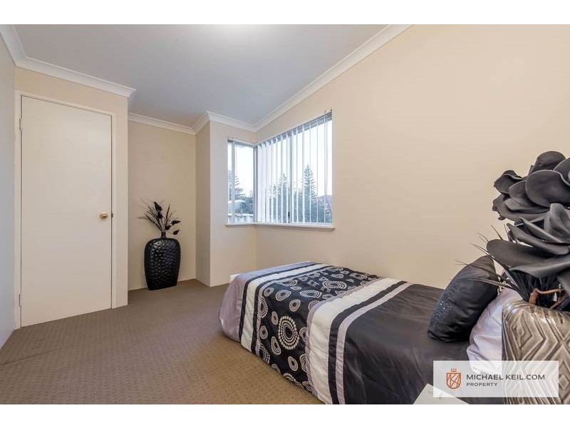 3 Kennerly Street, Cloverdale WA 6105