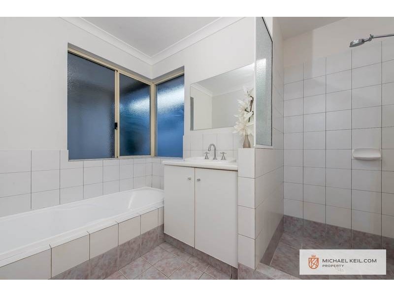 3 Kennerly Street, Cloverdale WA 6105