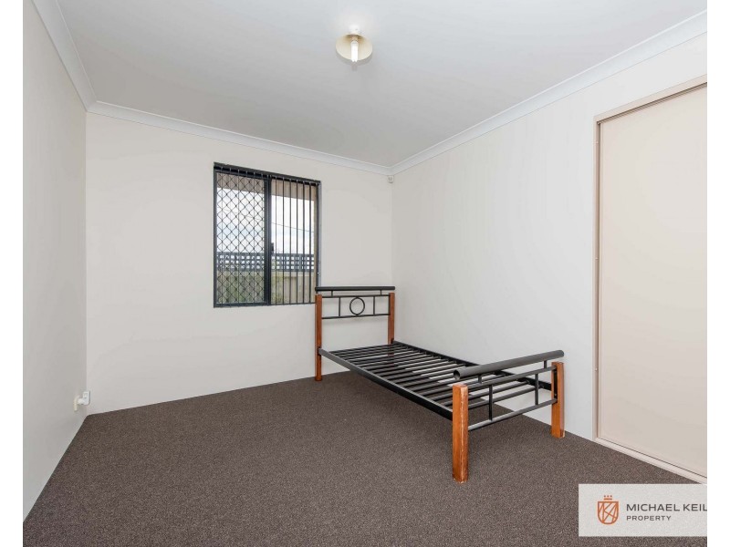 14/2 Boundary Road, St James WA 6102