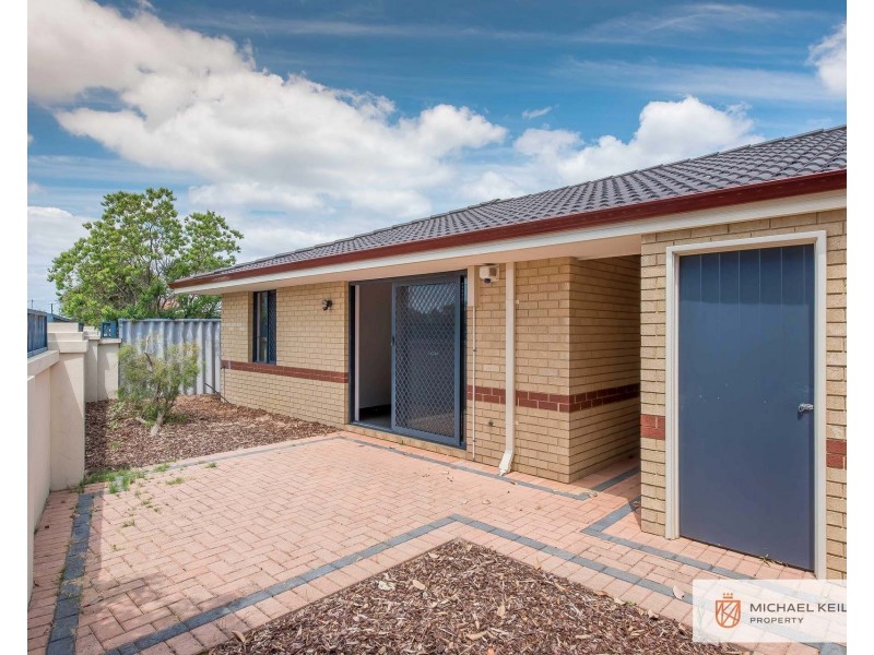 14/2 Boundary Road, St James WA 6102