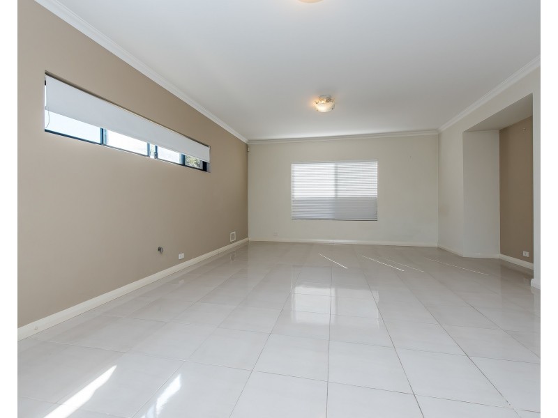 74A Gladstone Road, Rivervale WA 6103