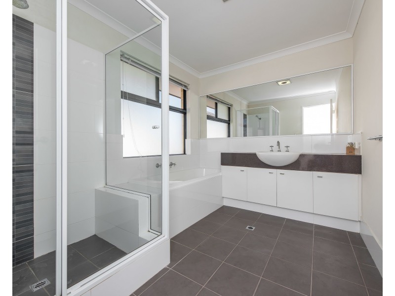 74A Gladstone Road, Rivervale WA 6103