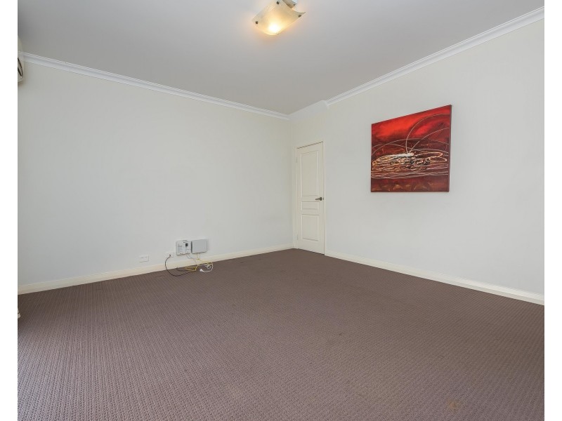 74A Gladstone Road, Rivervale WA 6103