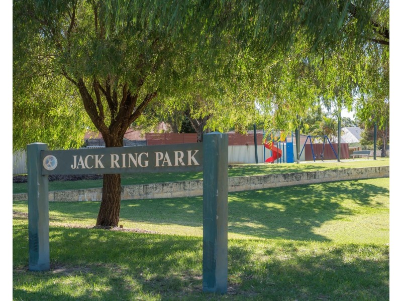 74A Gladstone Road, Rivervale WA 6103