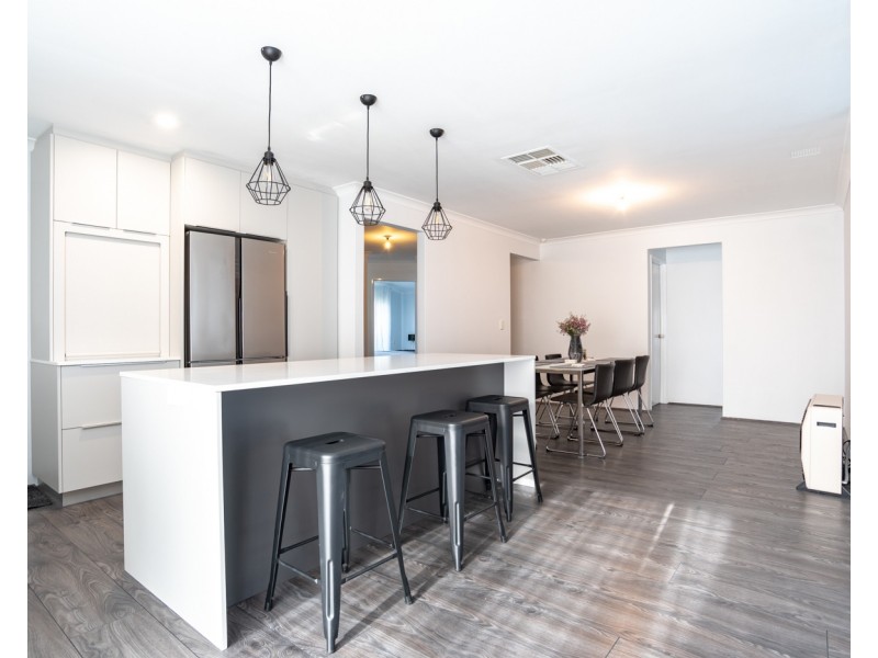 320 Epsom Avenue, Cloverdale WA 6105