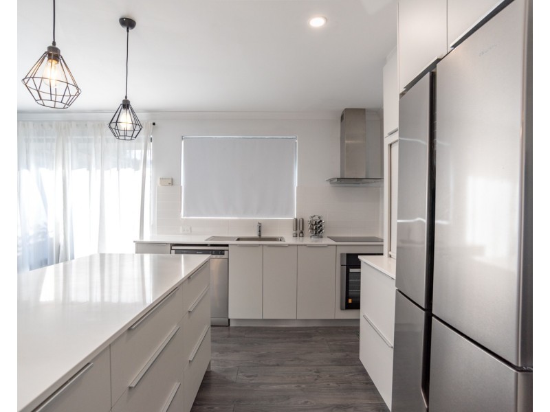 320 Epsom Avenue, Cloverdale WA 6105