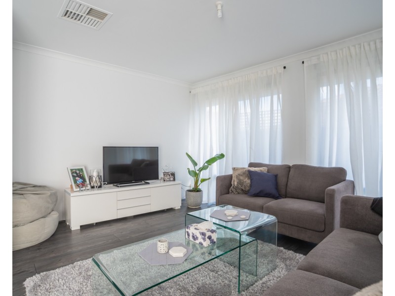 320 Epsom Avenue, Cloverdale WA 6105