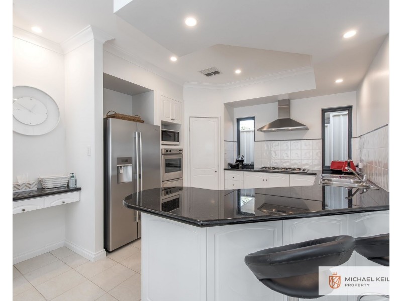 69a Clydesdale Street, Como WA 6152