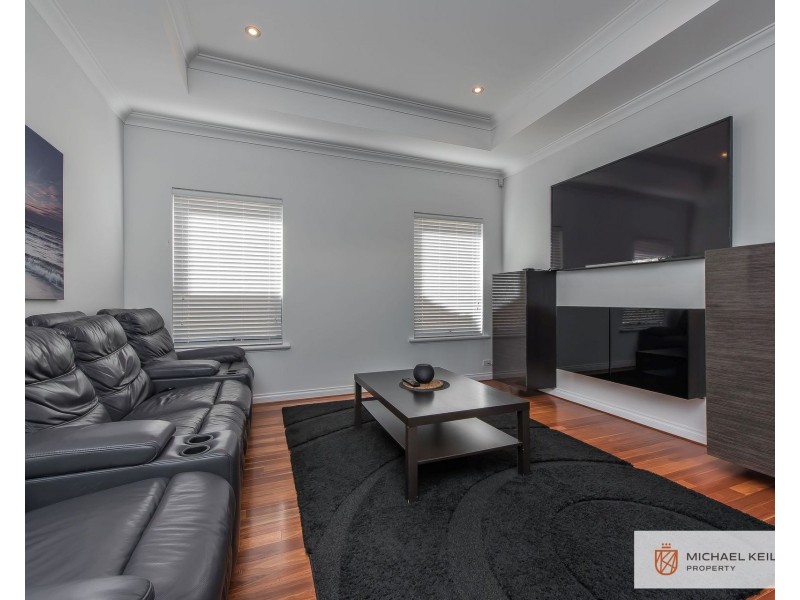 69a Clydesdale Street, Como WA 6152