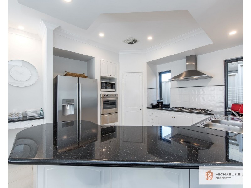 69a Clydesdale Street, Como WA 6152