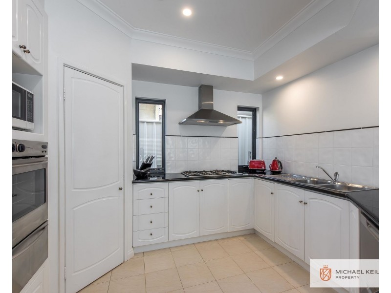 69a Clydesdale Street, Como WA 6152