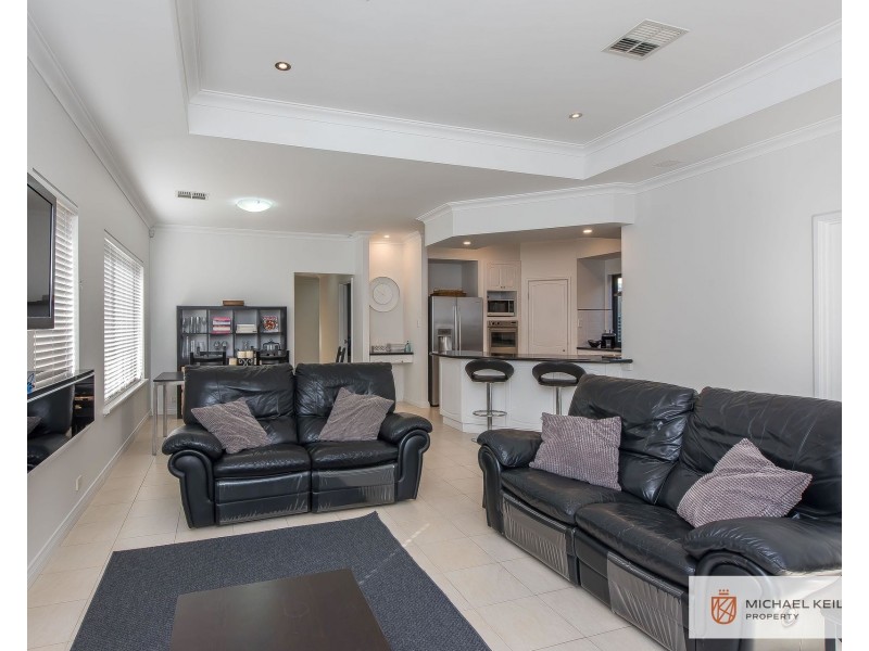 69a Clydesdale Street, Como WA 6152