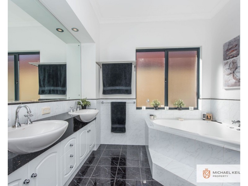 69a Clydesdale Street, Como WA 6152