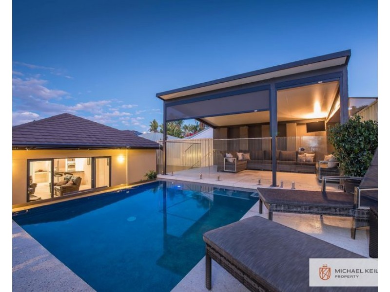 69a Clydesdale Street, Como WA 6152