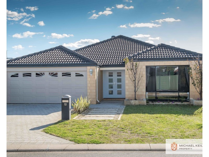 12 Tristram Lane, Wattle Grove WA 6107