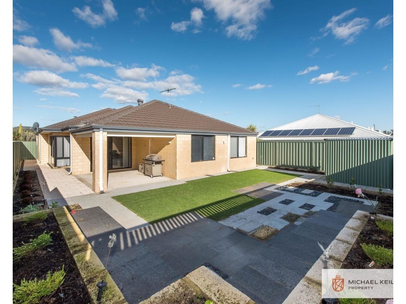 12 Tristram Lane, Wattle Grove WA 6107