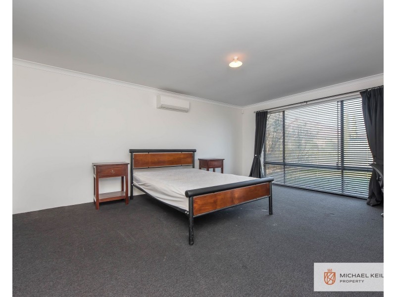 12 Tristram Lane, Wattle Grove WA 6107