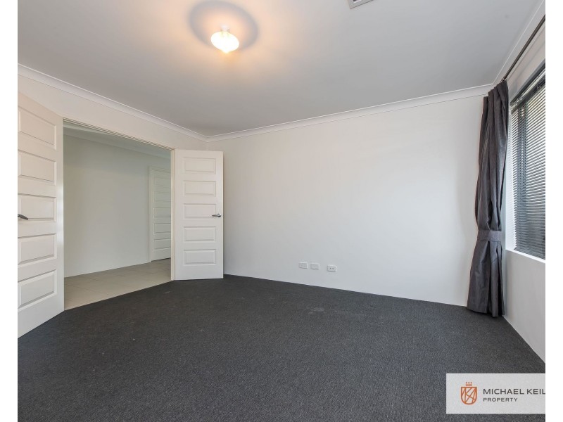 12 Tristram Lane, Wattle Grove WA 6107