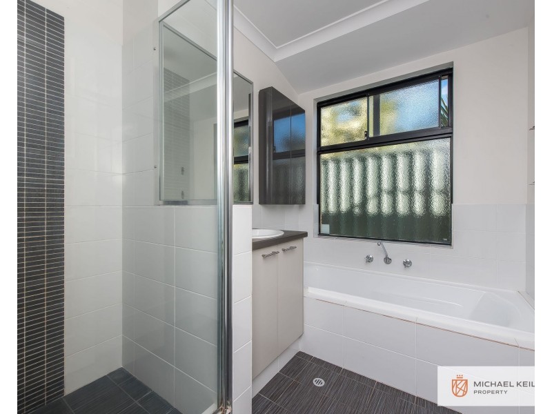 12 Tristram Lane, Wattle Grove WA 6107