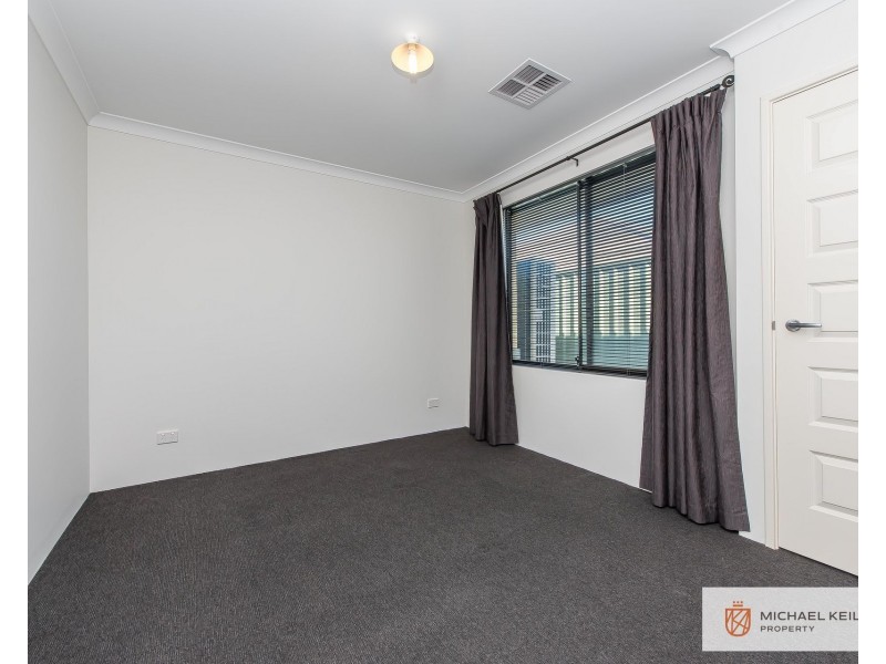 12 Tristram Lane, Wattle Grove WA 6107