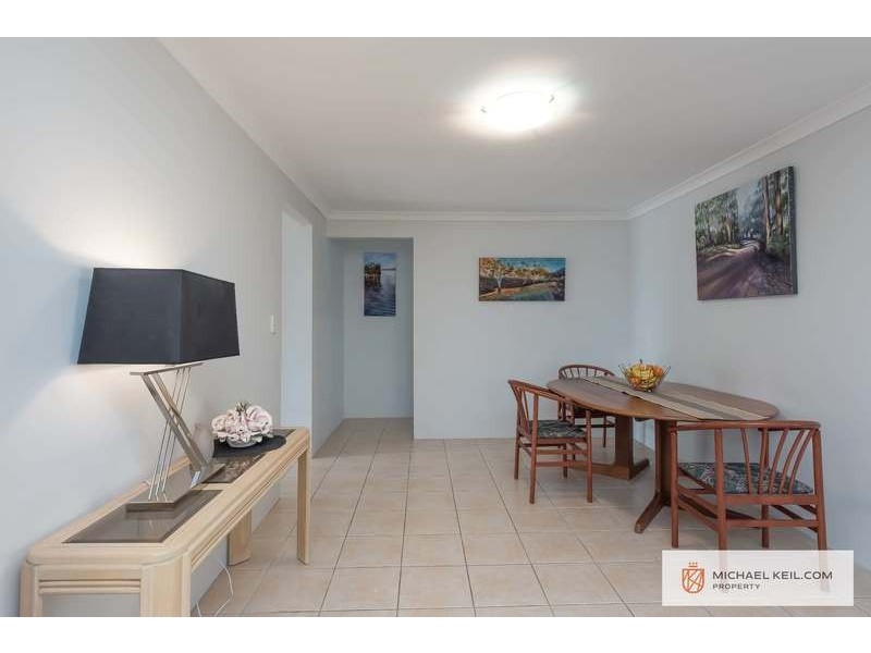 45a Centre Street, Queens Park WA 6107