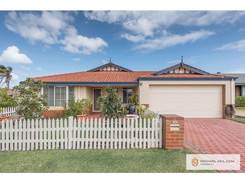 45a Centre Street, Queens Park WA 6107