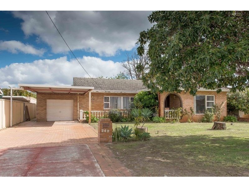 242 Acton Avenue, Kewdale WA 6105
