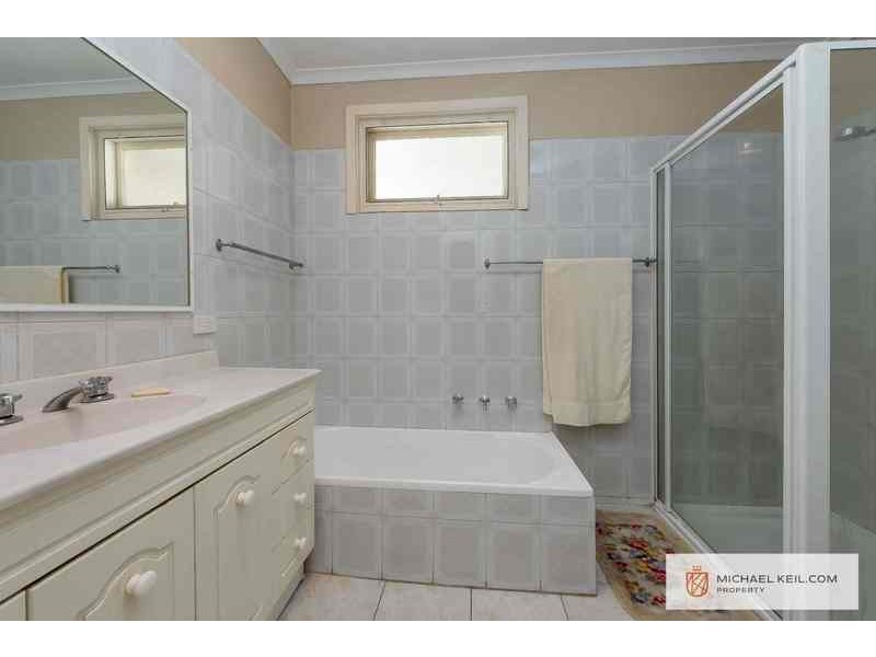 242 Acton Avenue, Kewdale WA 6105