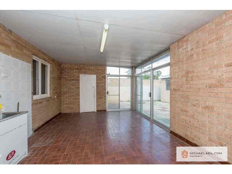 242 Acton Avenue, Kewdale WA 6105