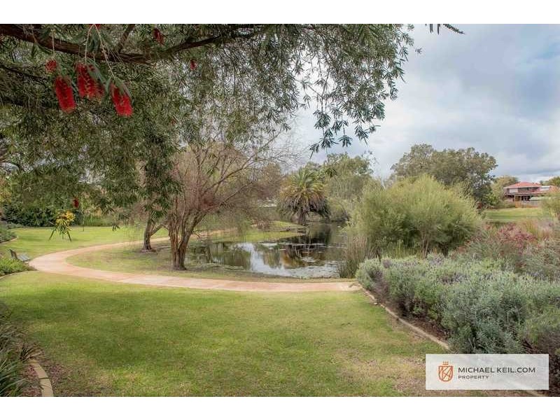 75 Moreing Street, Redcliffe WA 6104