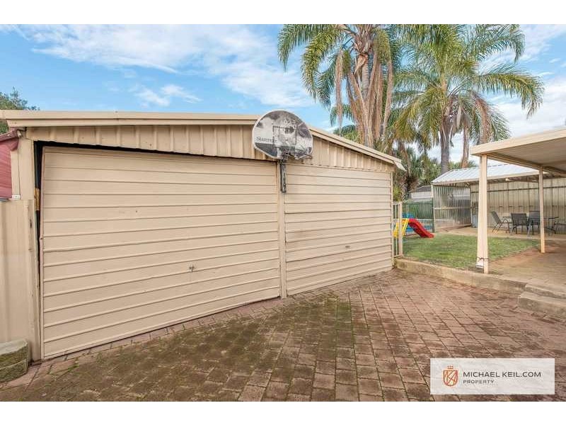 75 Moreing Street, Redcliffe WA 6104