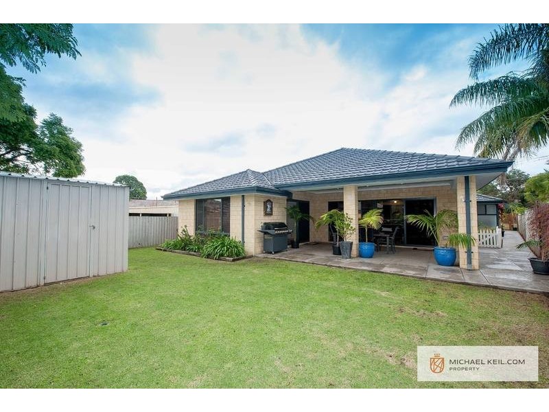 6 Goodall Street, Cloverdale WA 6105