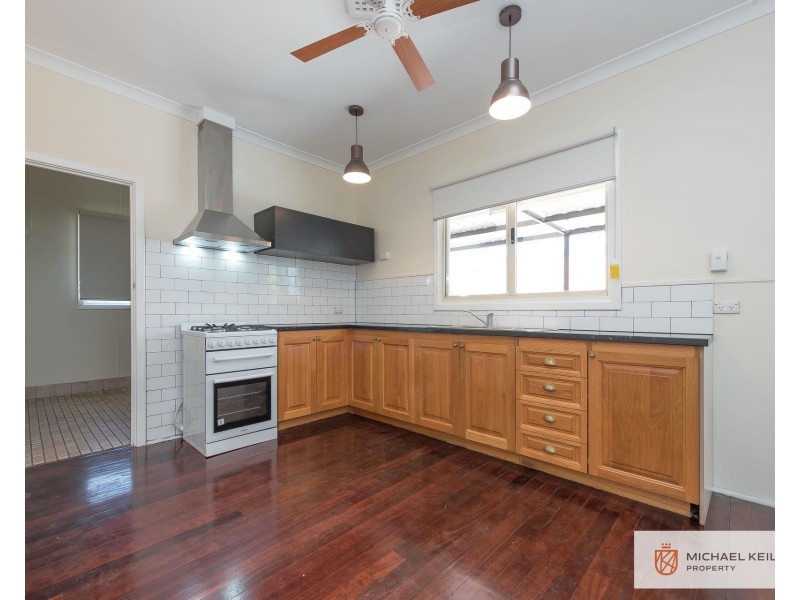 4 Southgate Road, Langford WA 6147