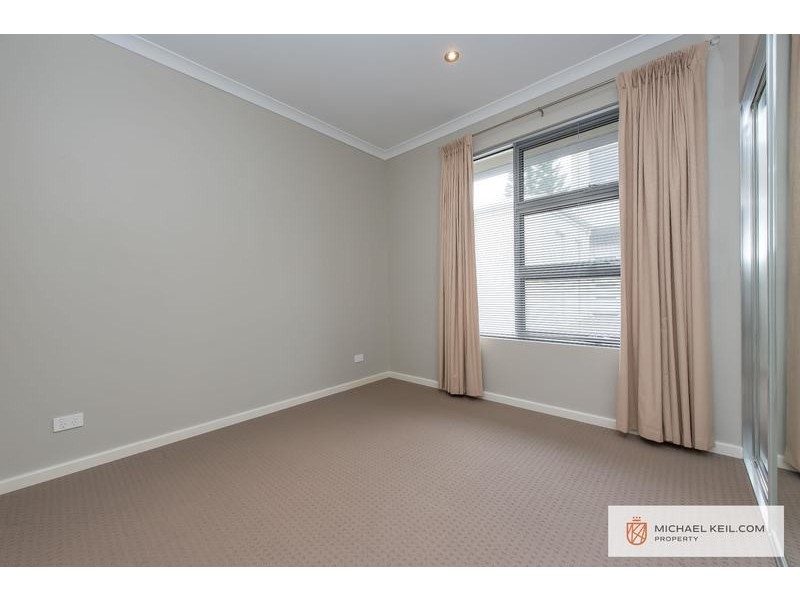 3/12 Smiths Avenue, Redcliffe WA 6104