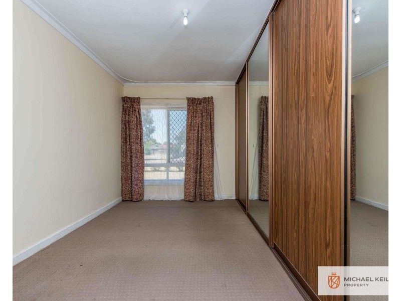 148 Williamson Avenue, Cloverdale WA 6105