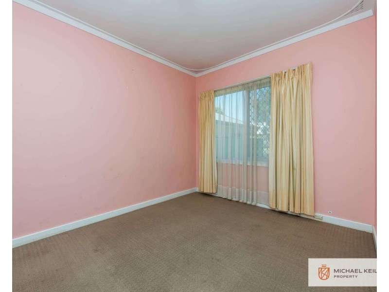 148 Williamson Avenue, Cloverdale WA 6105