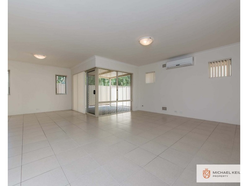 2/27 Mozart Mews, Rivervale WA 6103