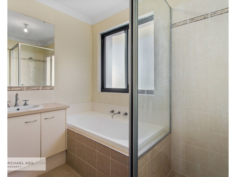 33 Peace Loop, Kewdale WA 6105