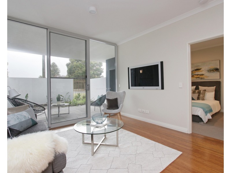 2/143 Sydenham Street, Rivervale WA 6103