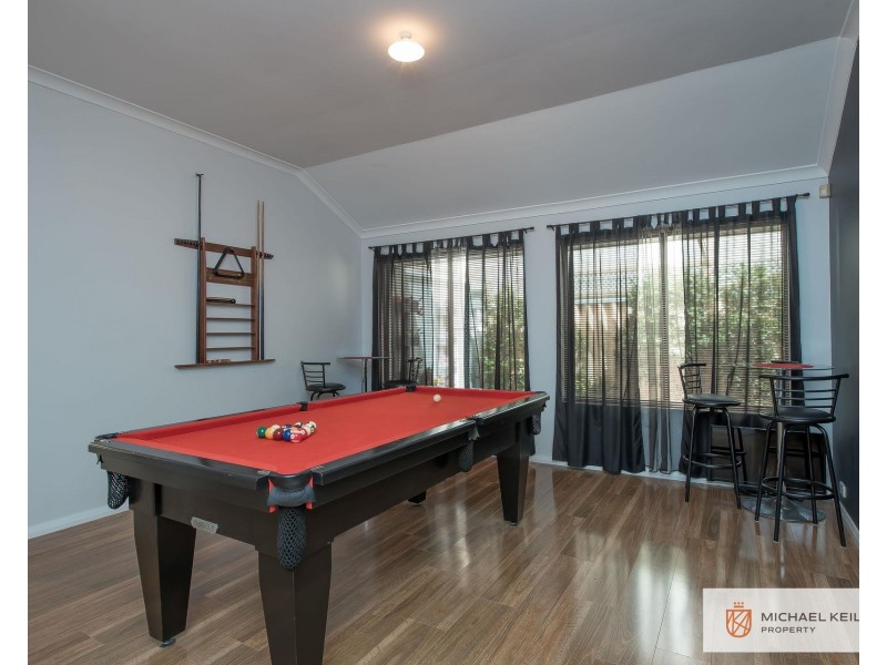 21 Field Avenue, Redcliffe WA 6104