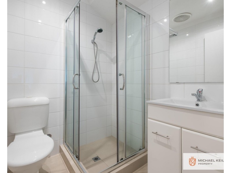 1/16 Downsborough Avenue, Kewdale WA 6105