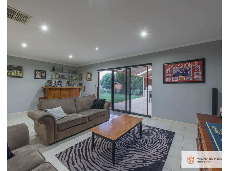 28 Pontiac Avenue, Cloverdale WA 6105