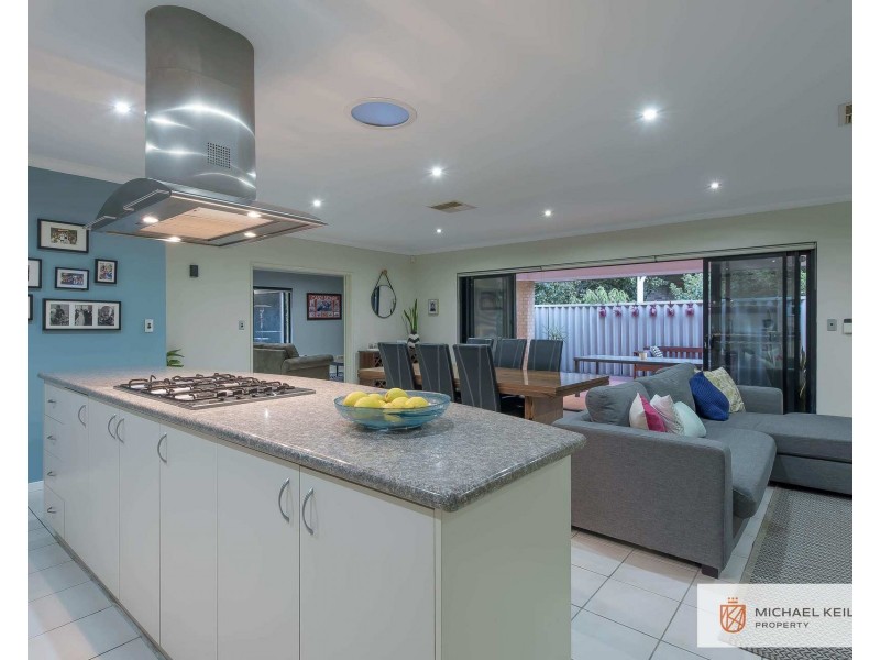 28 Pontiac Avenue, Cloverdale WA 6105