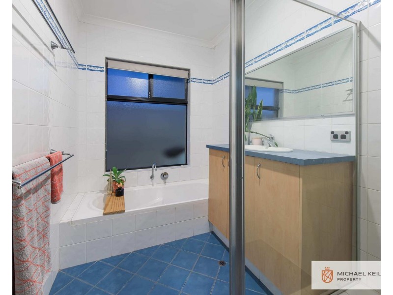 28 Pontiac Avenue, Cloverdale WA 6105