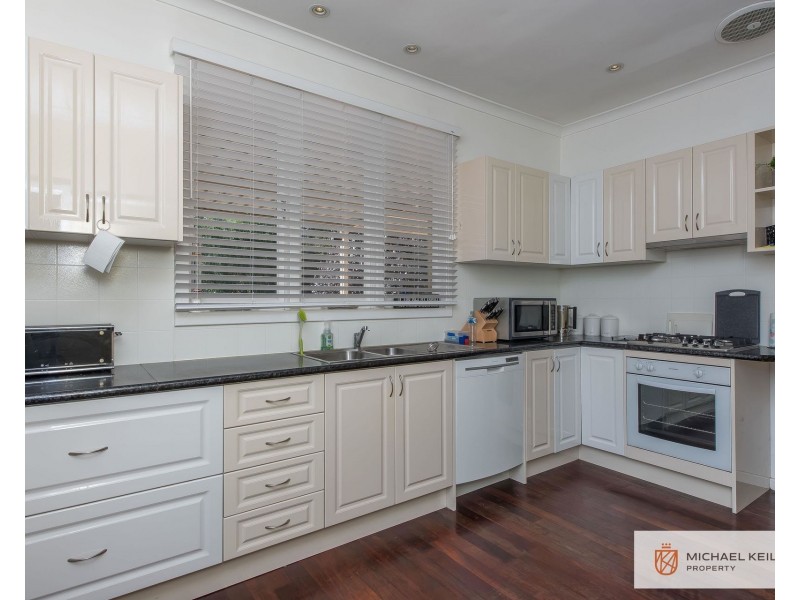 375 Kew Street, Cloverdale WA 6105