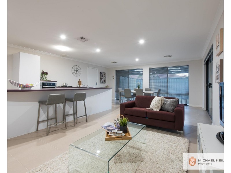 3 Banks Place, High Wycombe WA 6057