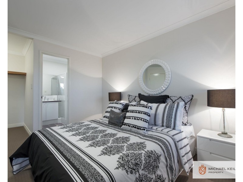 3 Banks Place, High Wycombe WA 6057